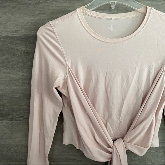 Lululemon Long Sleeve - Picture 2 of 4